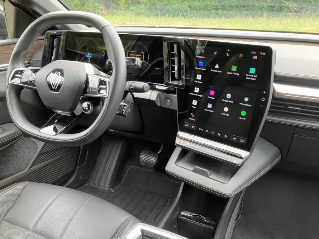 Renault Mégane E-Tech 2023