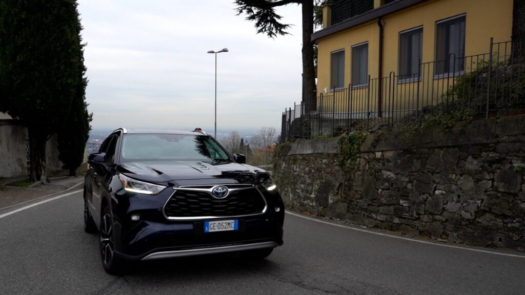 Toyota Highlander 2023