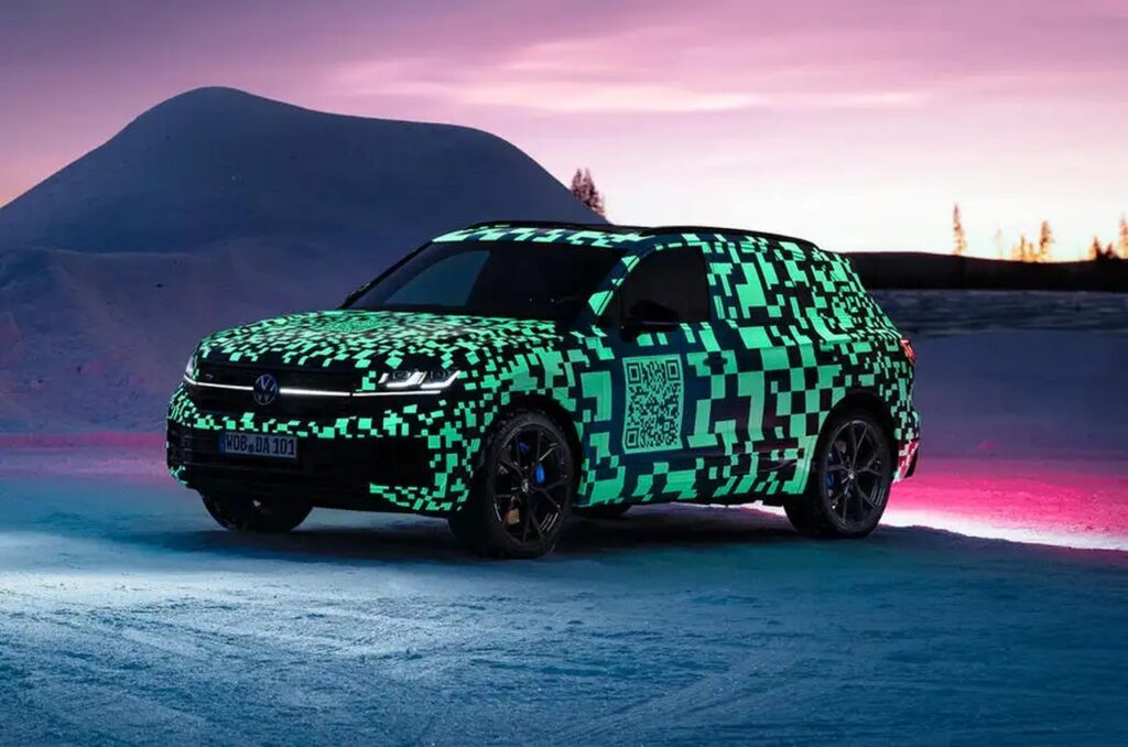 Volkswagen Touareg 2024 si mostra in anteprima sotto forma di prototipo [FOTO]
