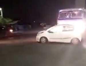 Camionista ubriaco trascina un’auto per tre chilometri [VIDEO]