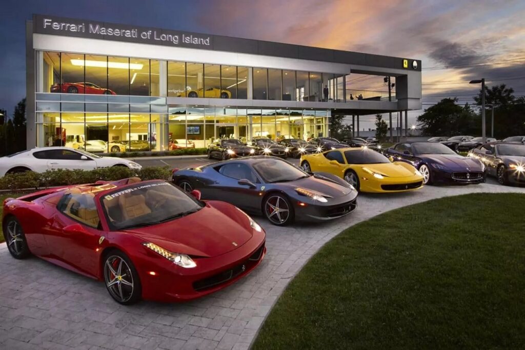Quattro Ferrari rubate da un centro di assistenza a Long Island
