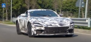 È questa la risposta della Ferrari alla nuova Lamborghini Revuelto? [VIDEO SPIA]