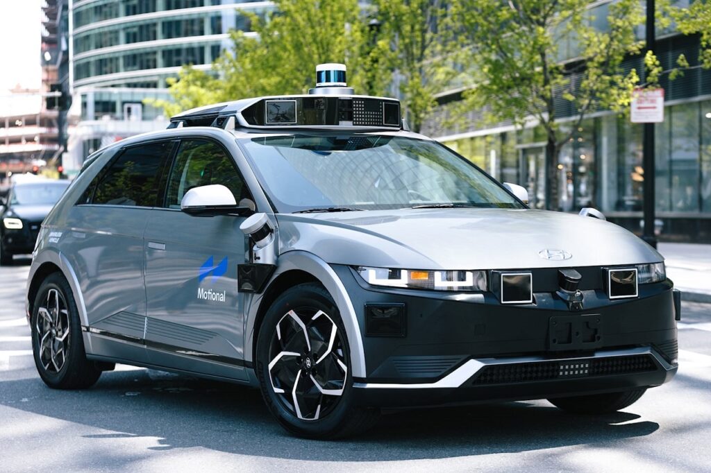 Hyundai vuole creare un database di dati delle sue auto attuali per aiutare i futuri veicoli autonomi
