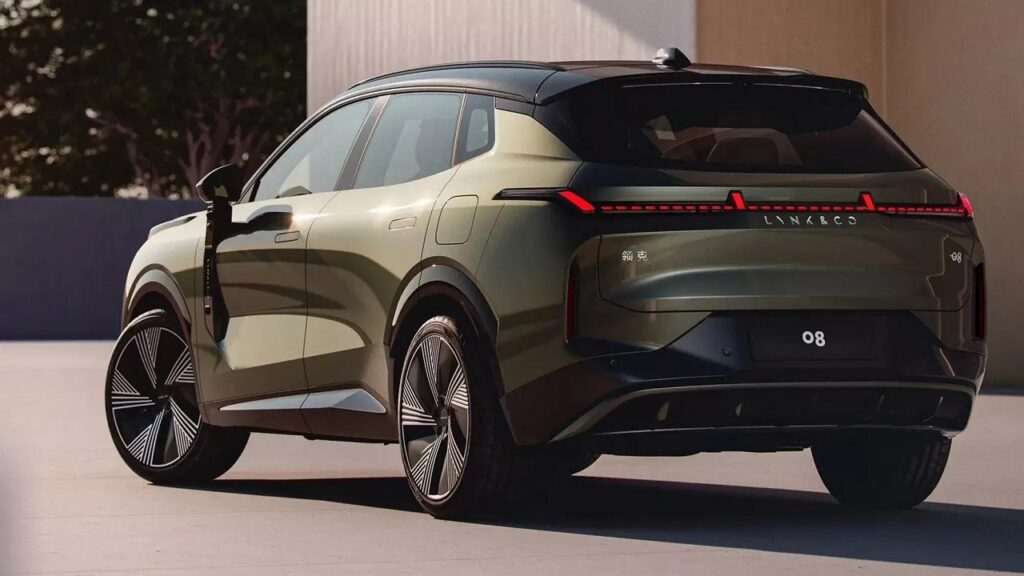 Lynk & Co 08