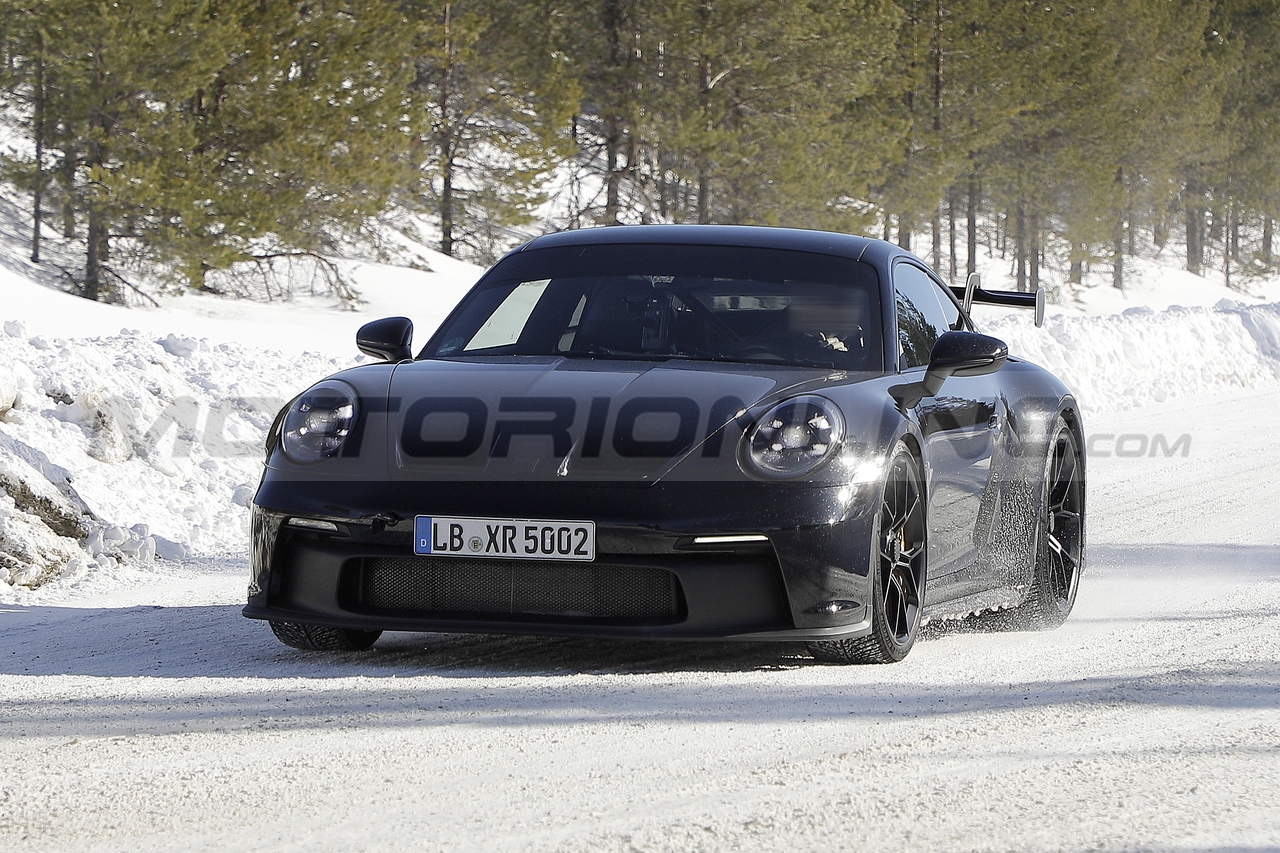 Porsche 911 GT3 restyling - Foto Spia 23-03-2023