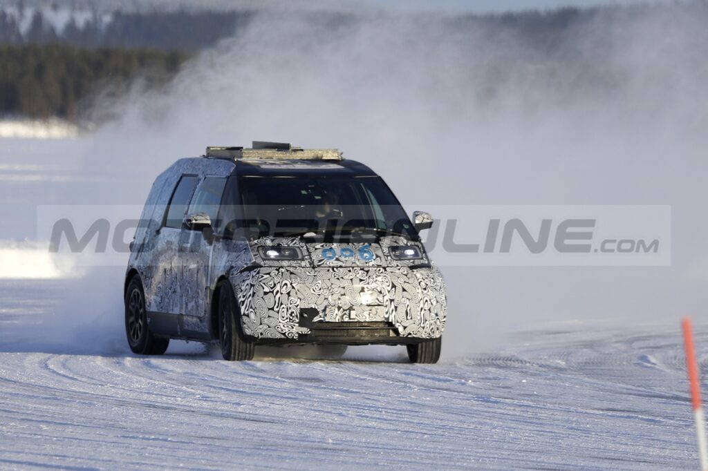 Zeekr: test invernali per il robotaxi elettrico a guida autonoma [FOTO SPIA]