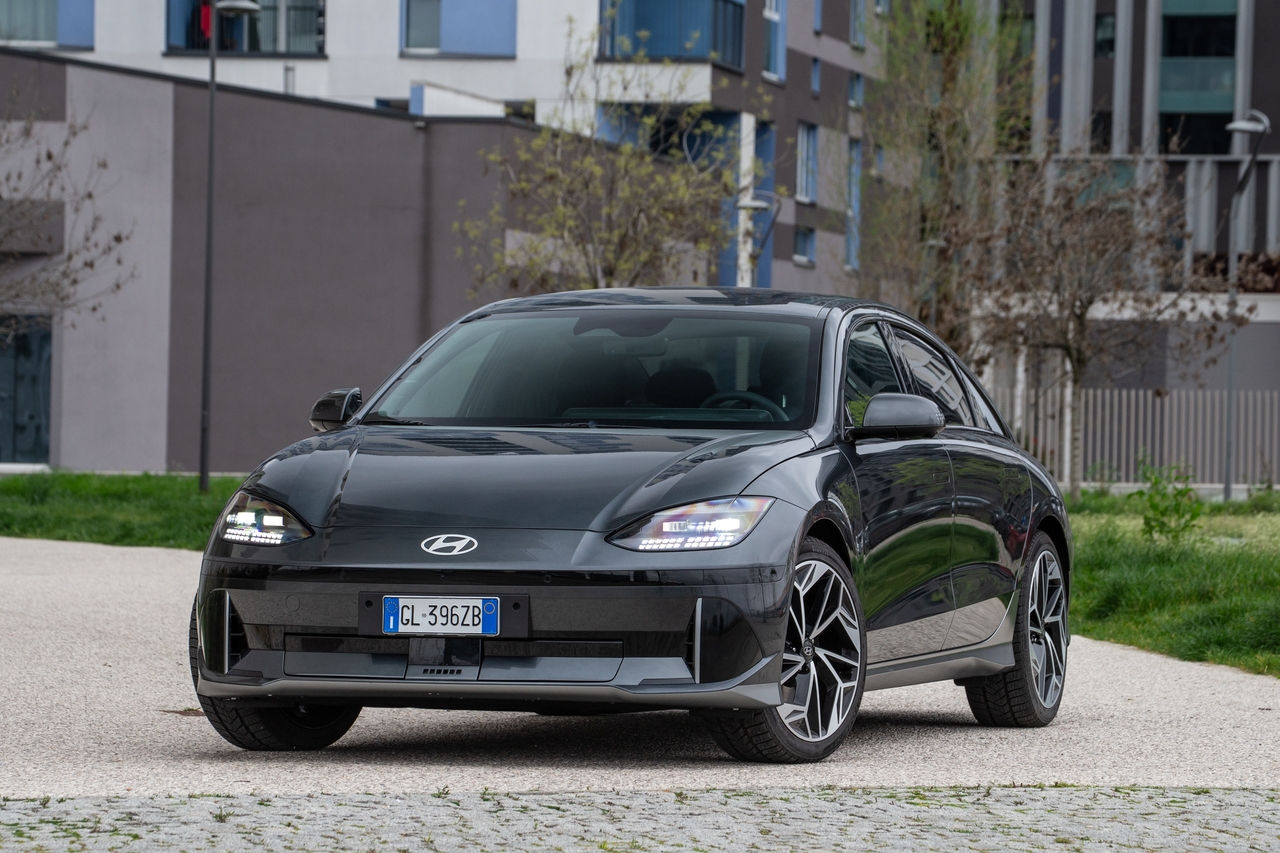 Ioniq 6 Driving Experience: Hyundai invita gli italiani a provare il nuovo EV