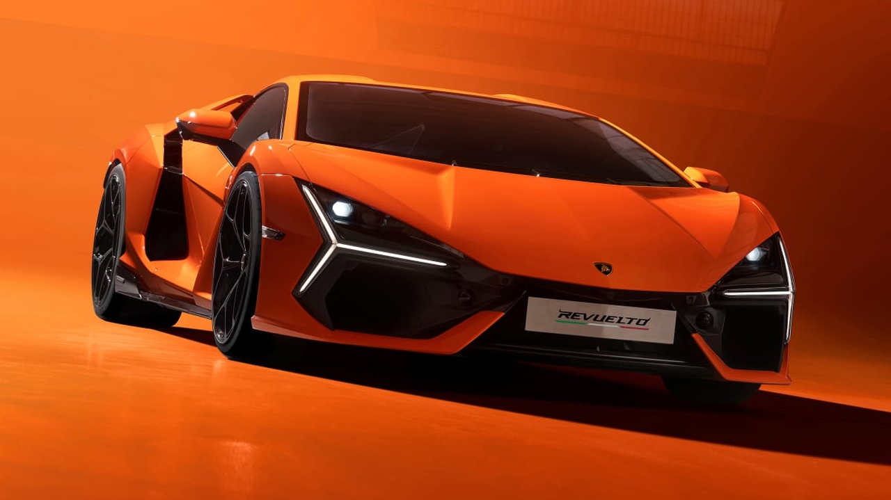 Lamborghini Revuelto è già sold out per due anni
