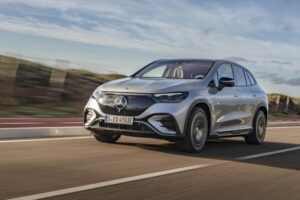 Mercedes EQE SUV: esclusività e alta tecnologia incontrano la versatilità [FOTO]