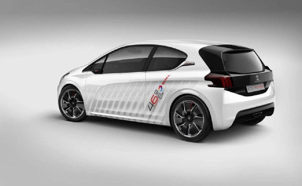 Peugeot 208 IBRIDA FE