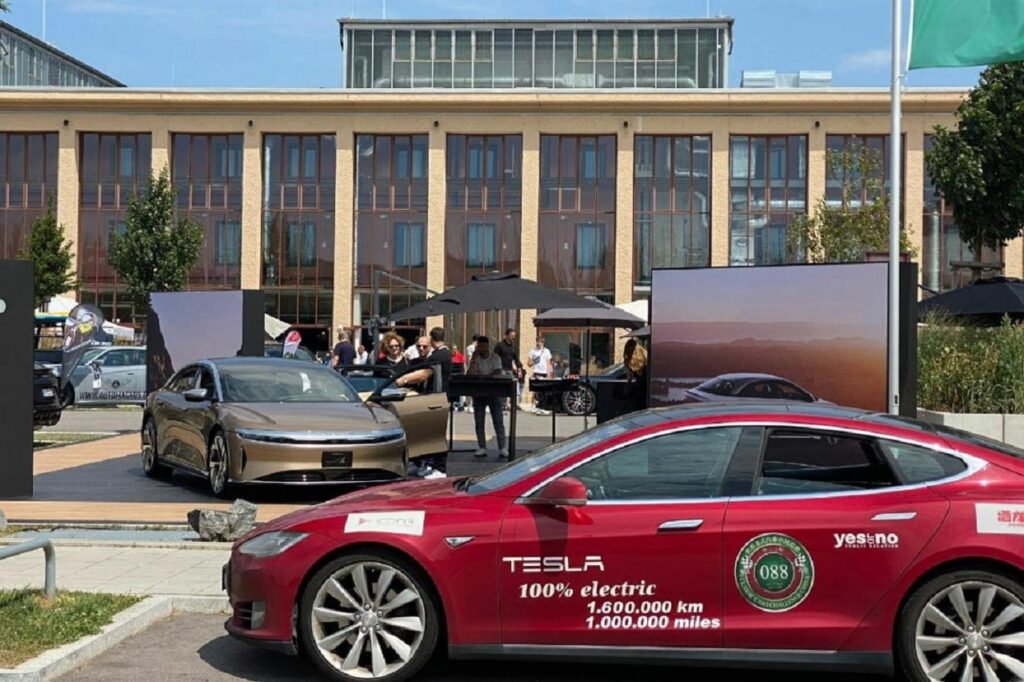 Tesla Model S