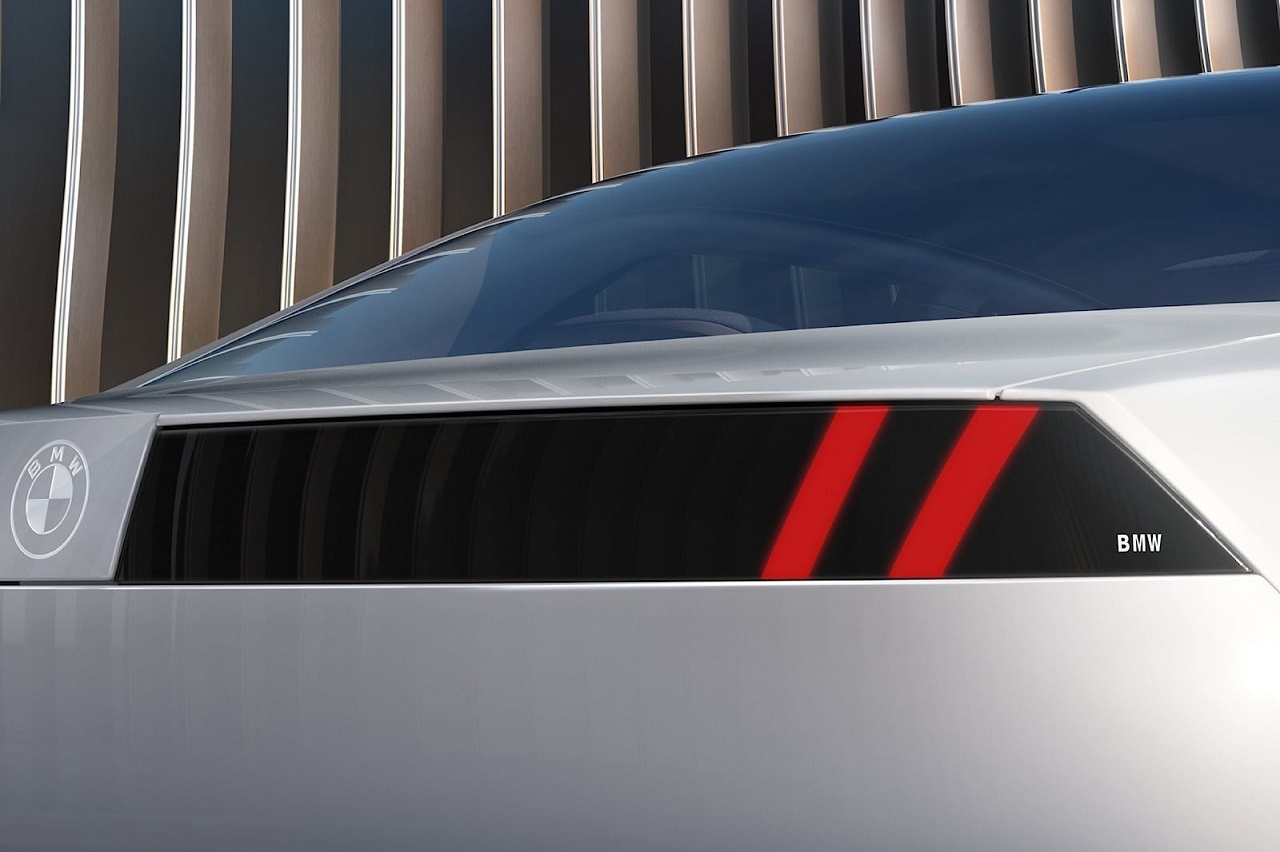 La nuova BMW Vision Concept sarà svelata a settembre