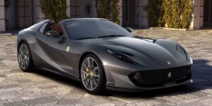 Ferrari: i motori a combustione potrebbero vivere di e-fuel oltre il 2035