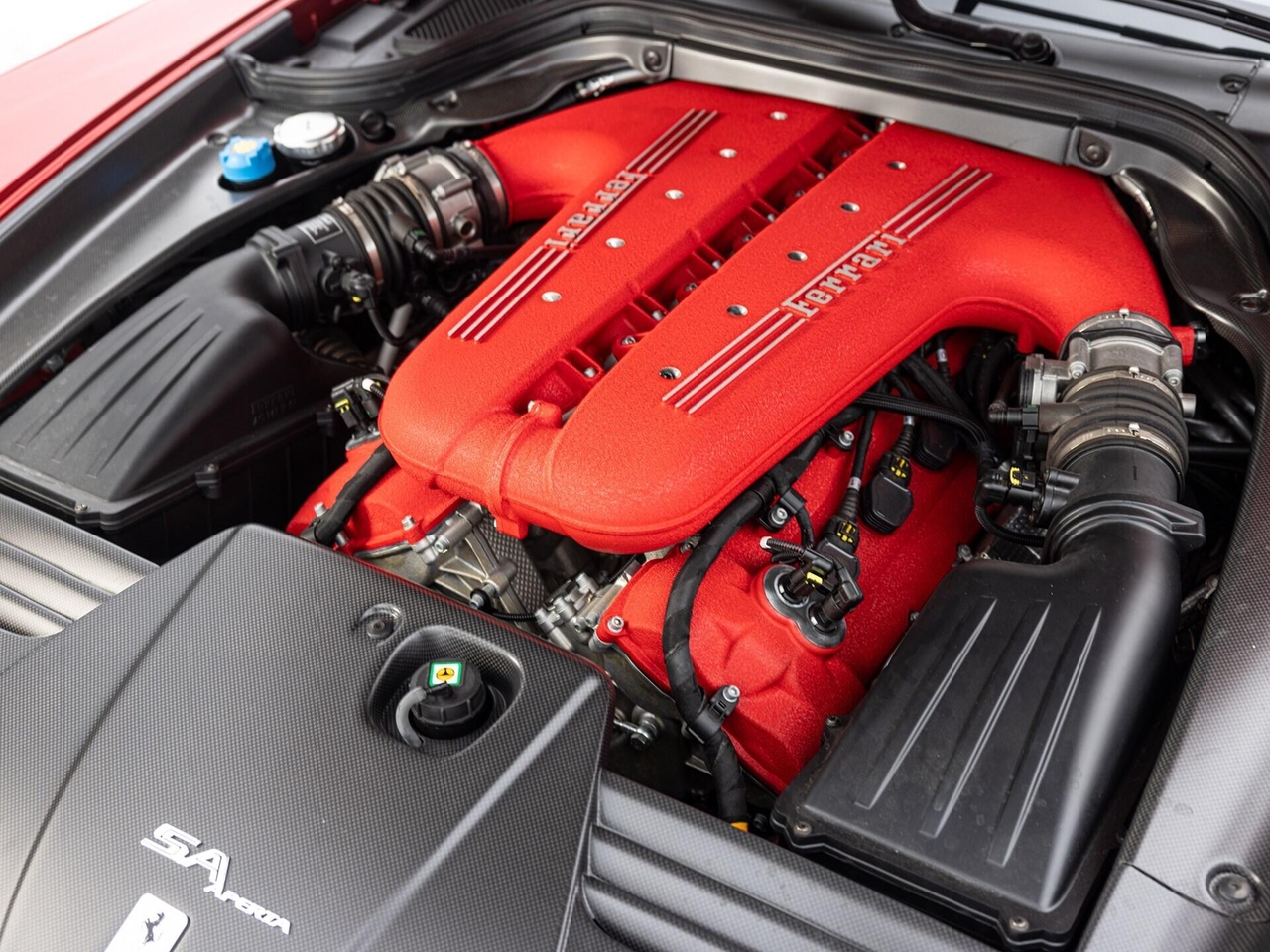 Ferrari SA Aperta 2011 asta