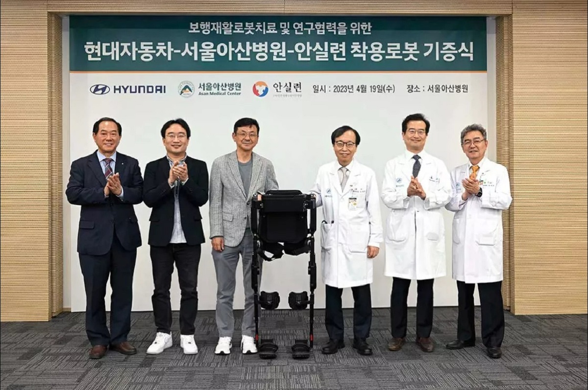 Hyundai dona due robot X-ble MEX per sostenere la riabilitazione dei pazienti