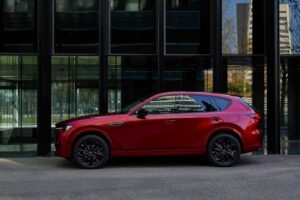 Mazda CX-60 2023: domande, risposte e caratteristiche [VIDEO]