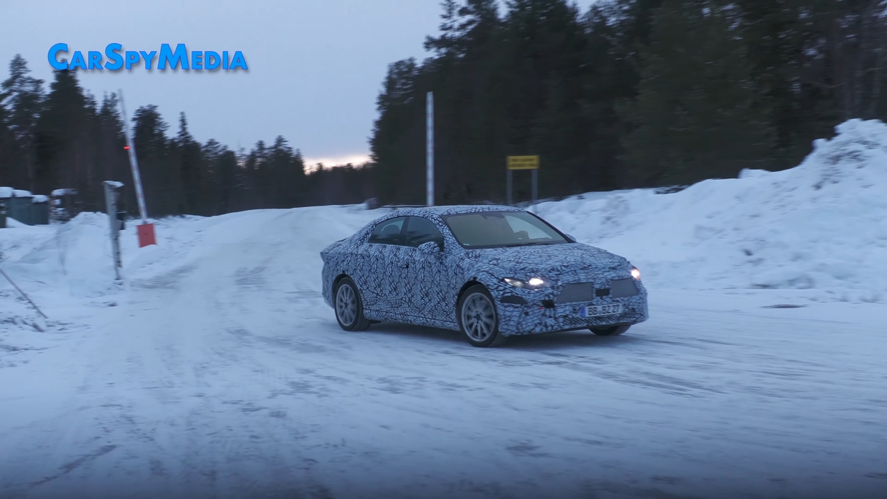 Mercedes EQA Sedan prototipo Scandinavia