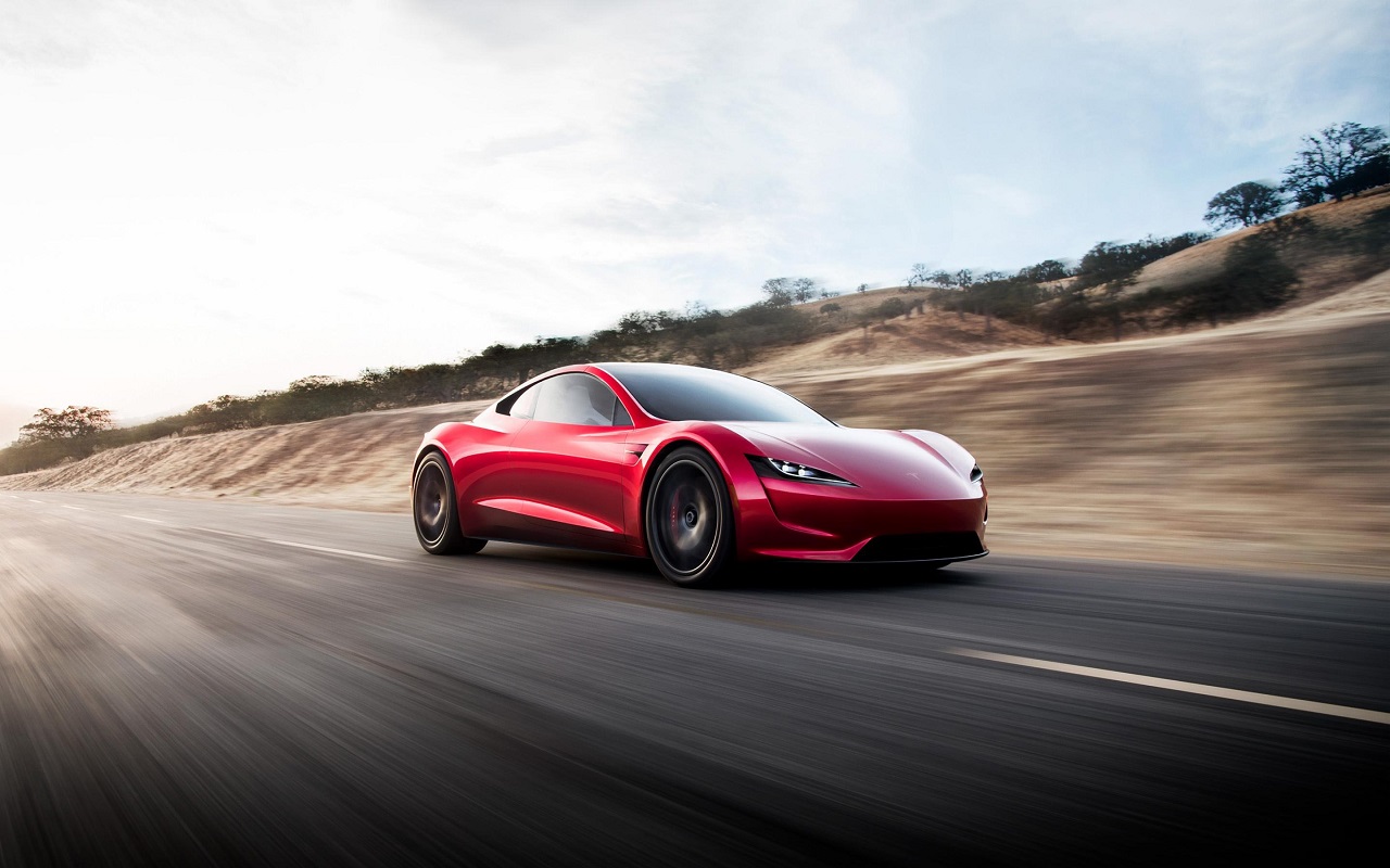 Nuova Tesla Roadster: debutterà nel 2024 secondo Elon Musk