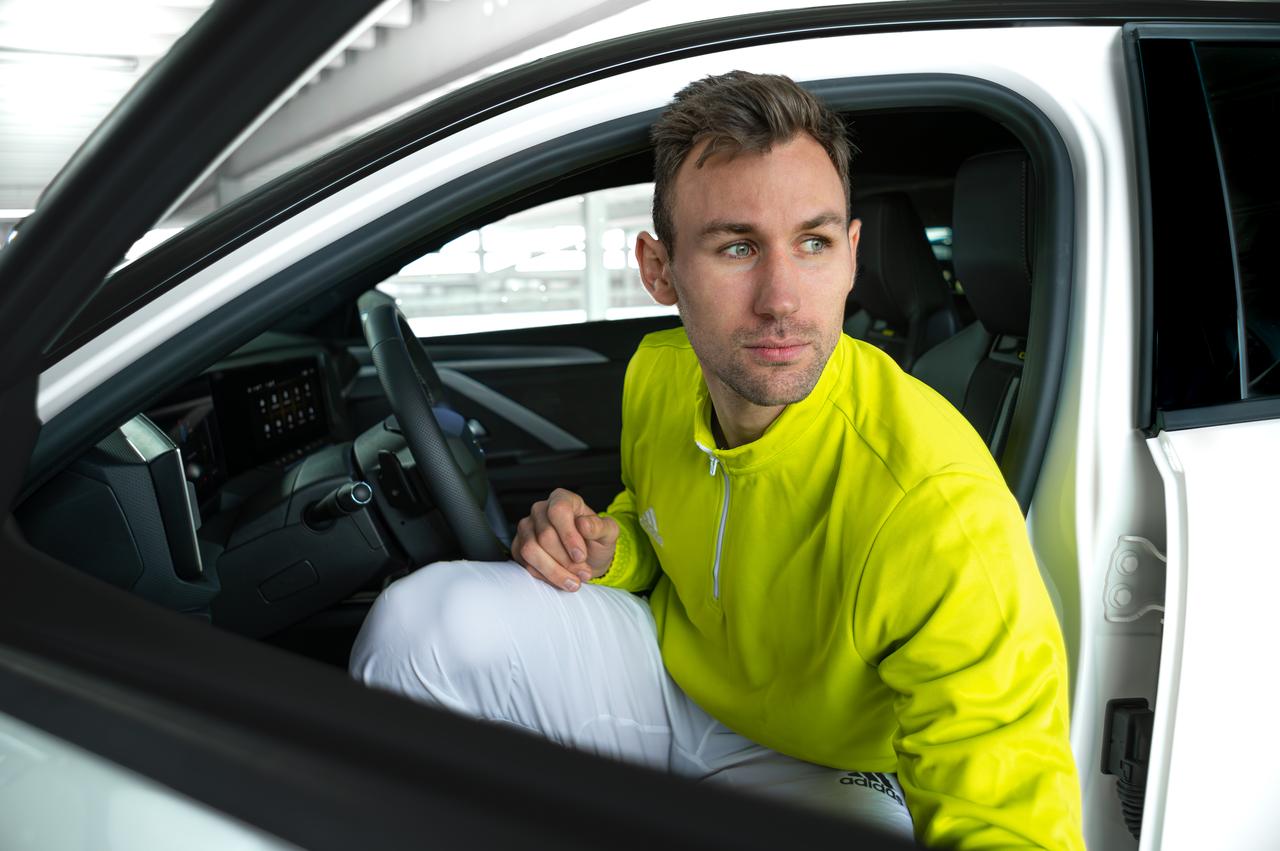 Opel Astra GSe Niklas Kaul
