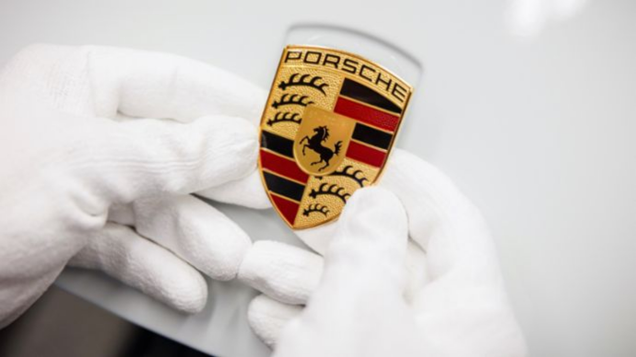 Porsche 911 ST: la nuova versione potrebbe debuttare l’8 giugno