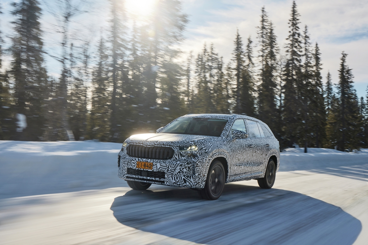 Skoda Superb e Kodiaq 2024 prototipi test invernali