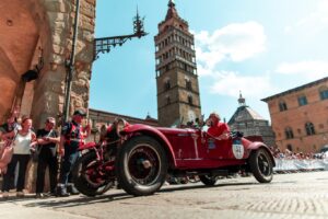 La 1000 Miglia 2023 ieri è arrivata a Parma, oggi quarta tappa fino a Milano