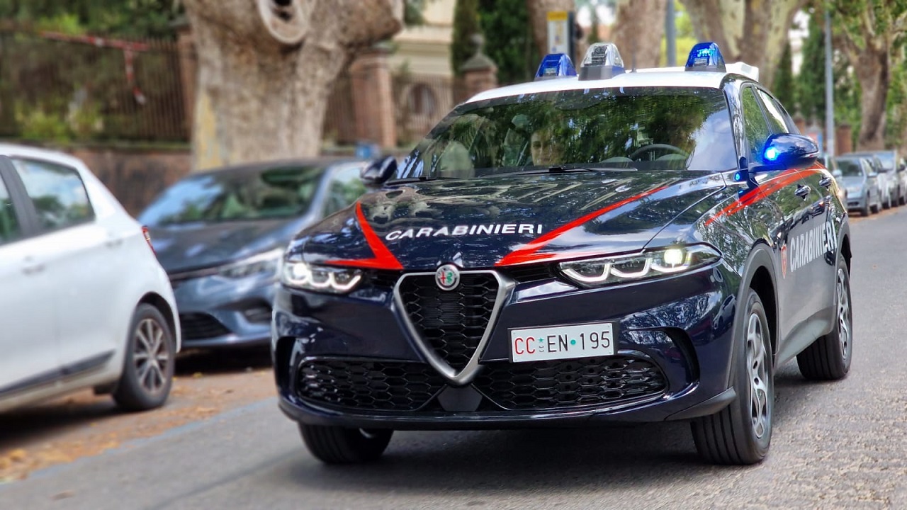 Alfa Romeo Tonale entra ufficialmente nella flotta dei Carabinieri
