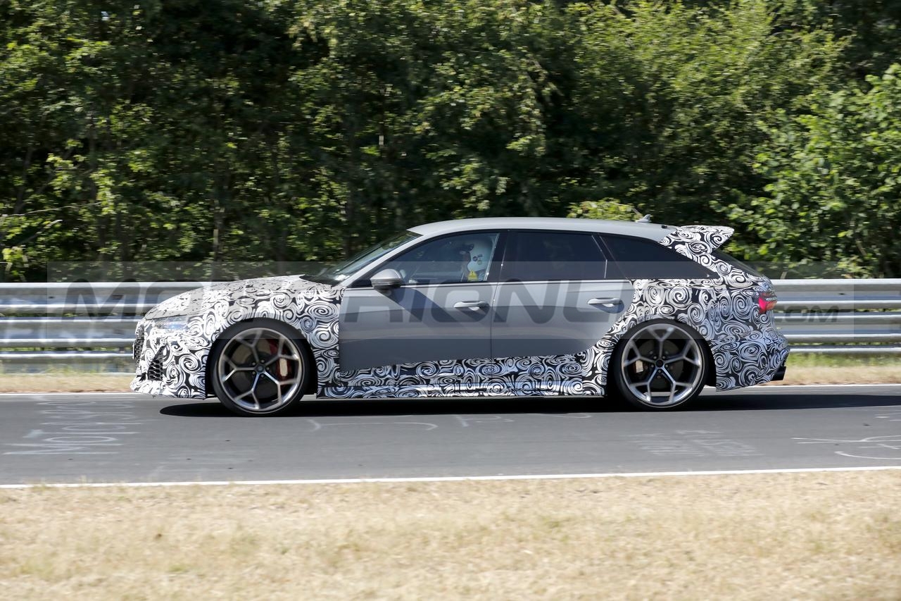 Audi RS 6 Avant 2025 prototipo foto spia