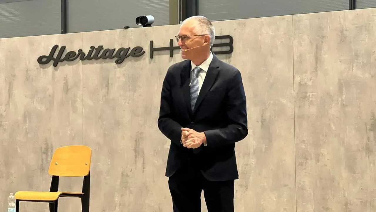 Stellantis: Carlos Tavares ha incontrato a Mirafiori il team italiano