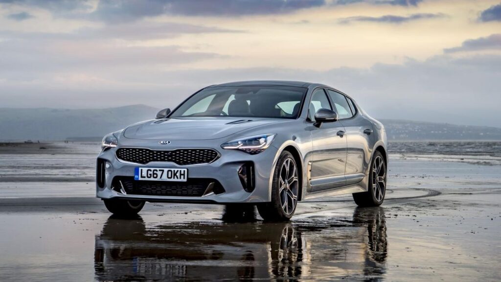 Kia Stinger: il successore elettrico potrebbe debuttare nel 2026 con 612 CV