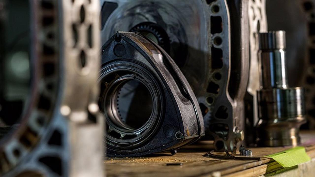 Mazda reinventa il motore rotativo per adattarsi alle esigenze di oggi