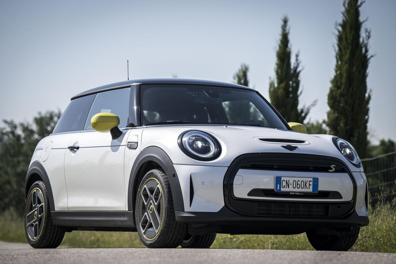 Mini Full Electric Elettrifigata