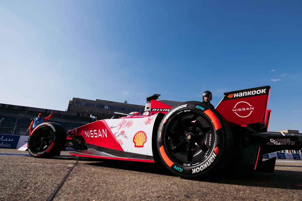 Nissan partecipa al Milano Monza Motor Show 2023 come unico brand di Formula E
