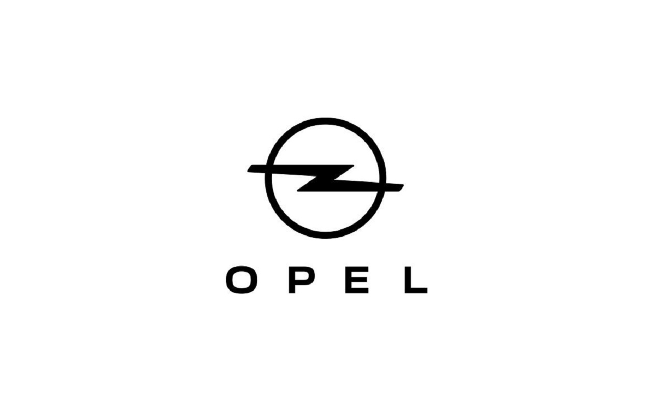 Opel: dal 2024 ogni auto della gamma avrà una versione elettrica