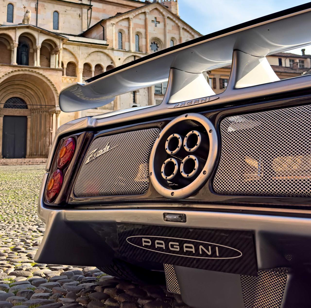 Pagani 25° anniversario