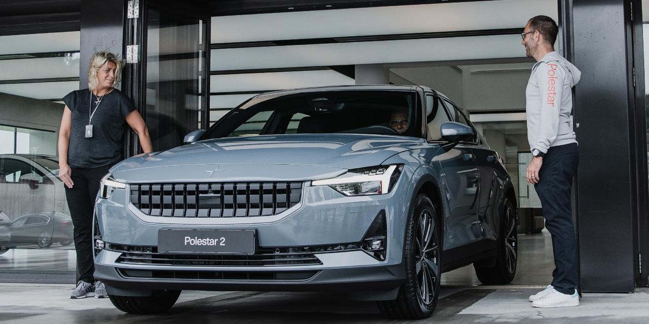Polestar: da domani è attivo il nuovo servizio premium Home Delivery