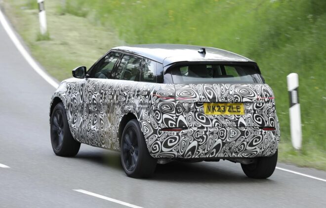 Range Rover Evoque 2024 - foto spia