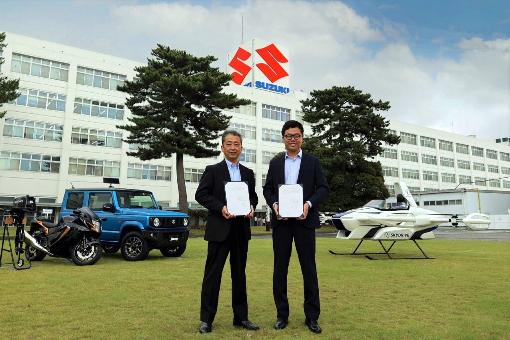 Suzuki produrrà auto volanti: accordo con SkyDrive