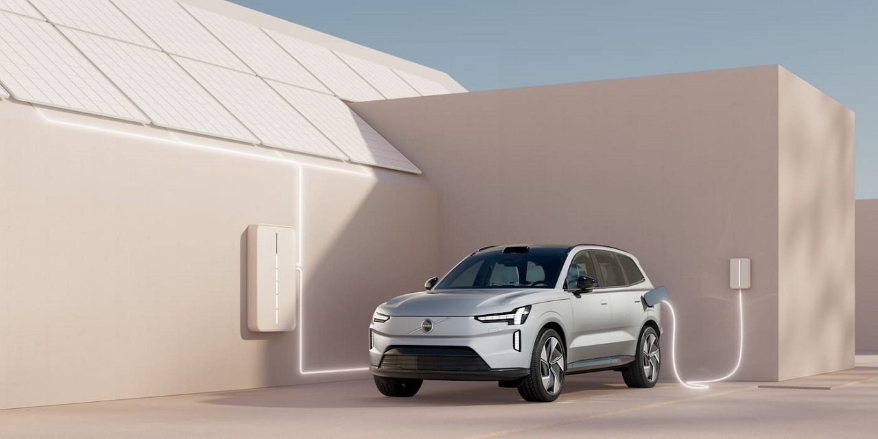 Volvo adotta lo standard di ricarica per auto elettriche di Tesla