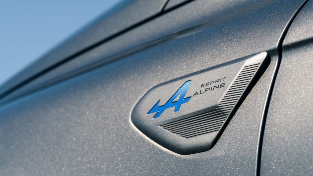 Renault Clio 2023 (2024) E-Tech Esprit Alpine
