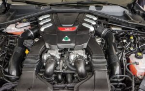 Alfa Romeo: per il motore V6 uscita di scena spettacolare