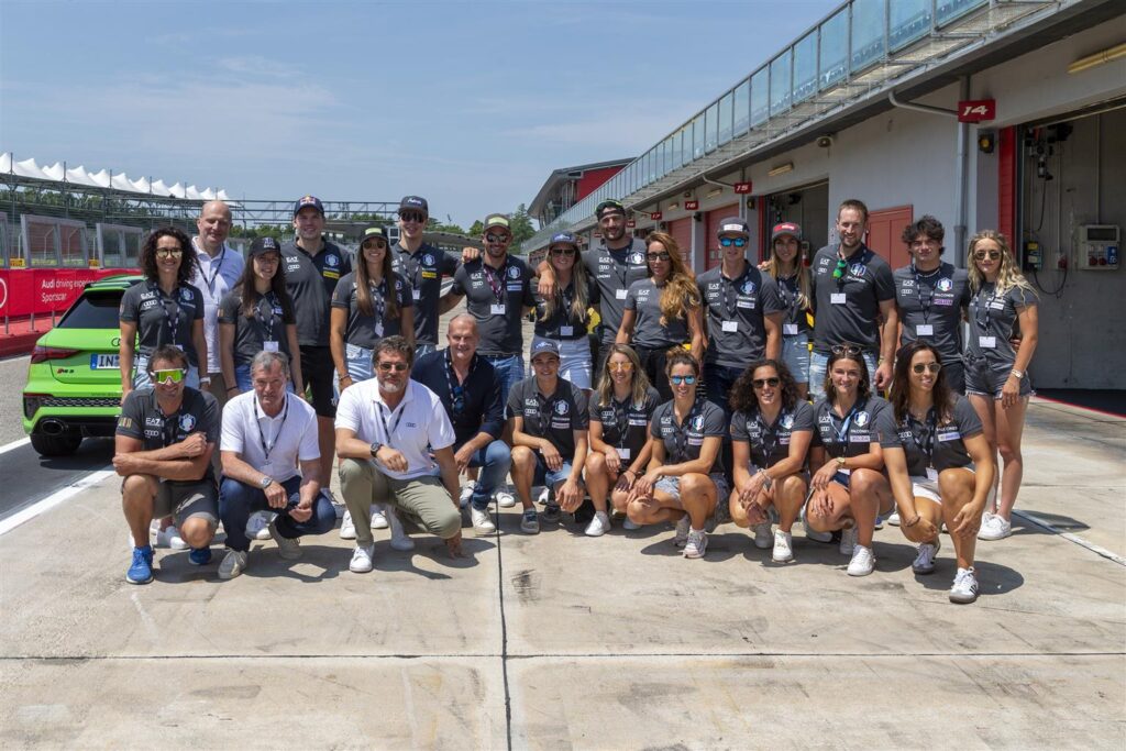 Audi, gli atleti FISI scendono in pista per i 40 anni di Audi Sport [FOTO]