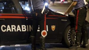 Si imbatte in un posto di blocco, insulta i carabinieri e pubblica il video su TikTok: 20enne denunciato a Ischia