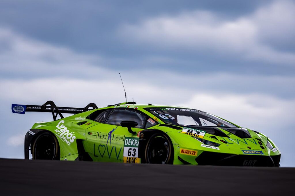 Lamborghini Huracan GT3 EVO2 si porta a casa due vittorie [FOTO]