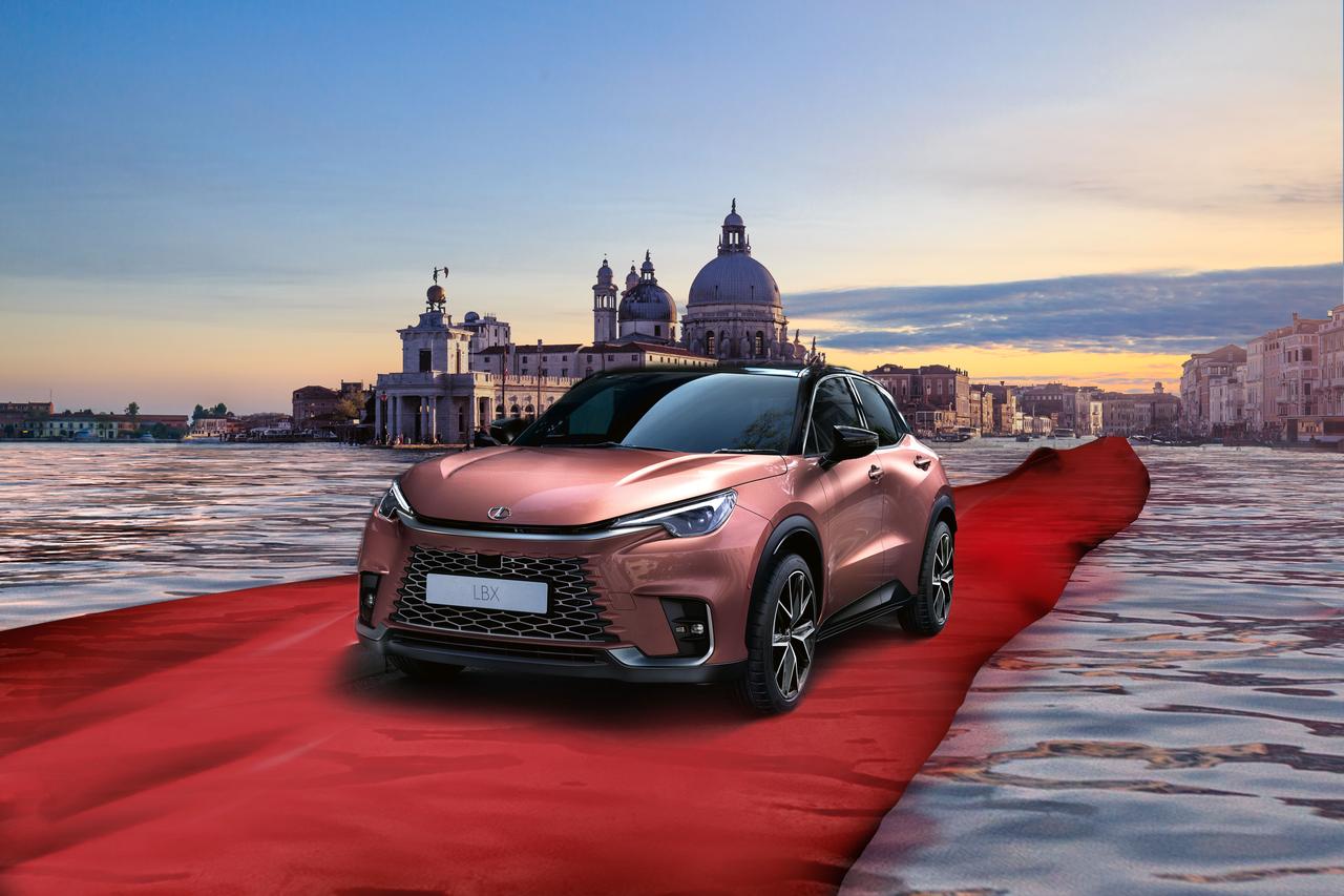 Lexus LBX sarà il protagonista della Biennale di Venezia 2023