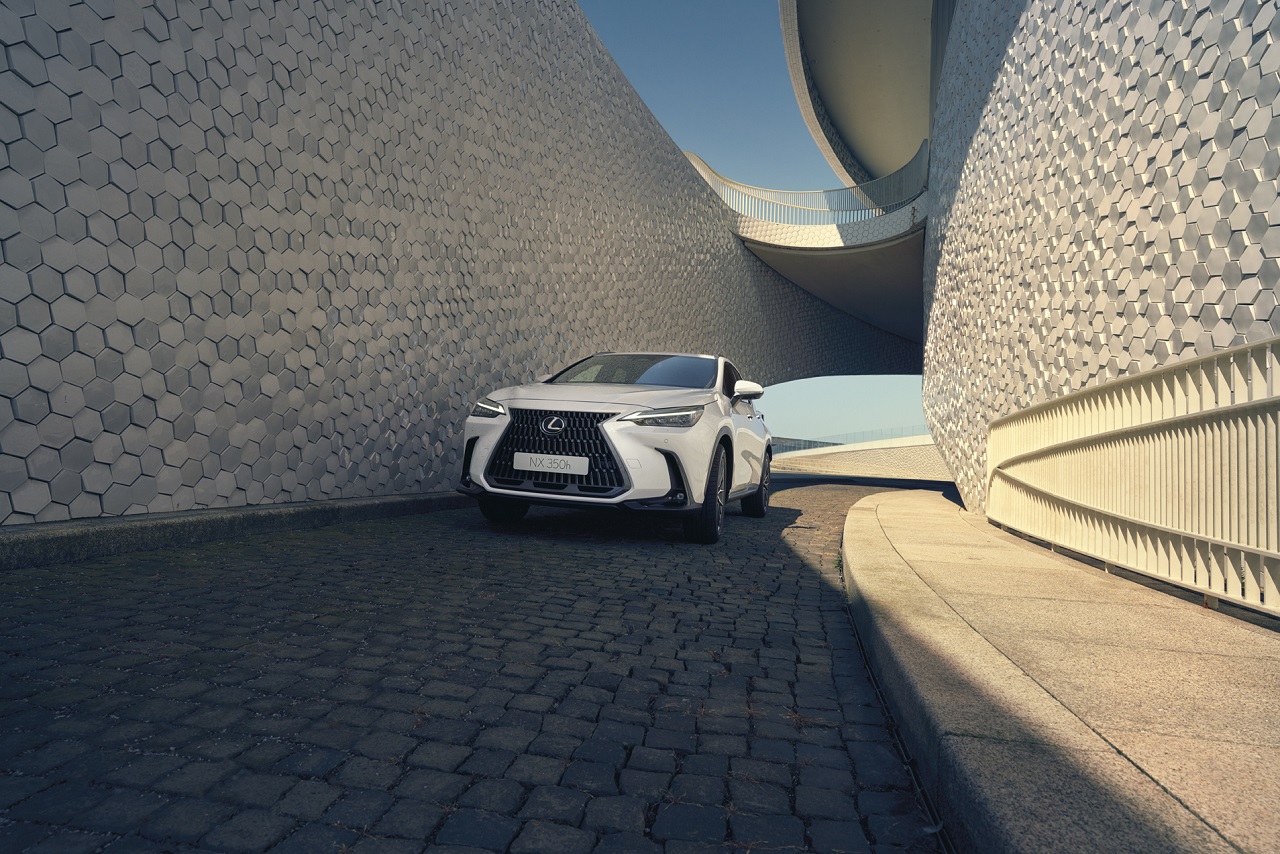 Lexus NX vince il premio “Auto Express New Car”