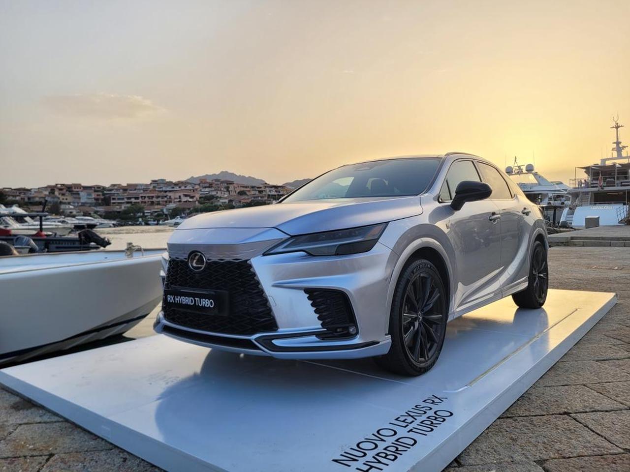 Lexus sceglie cinque location esclusive in Sardegna per riunire i suoi fan