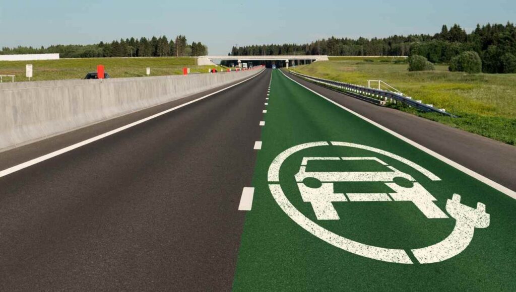 Svezia: la prima autostrada elettrificata al mondo nel 2025