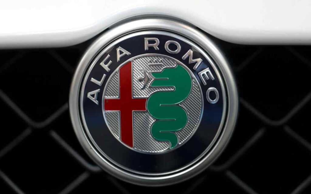Alfa Romeo Milano: il Biscione registra il nome presso l’ufficio europeo brevetti