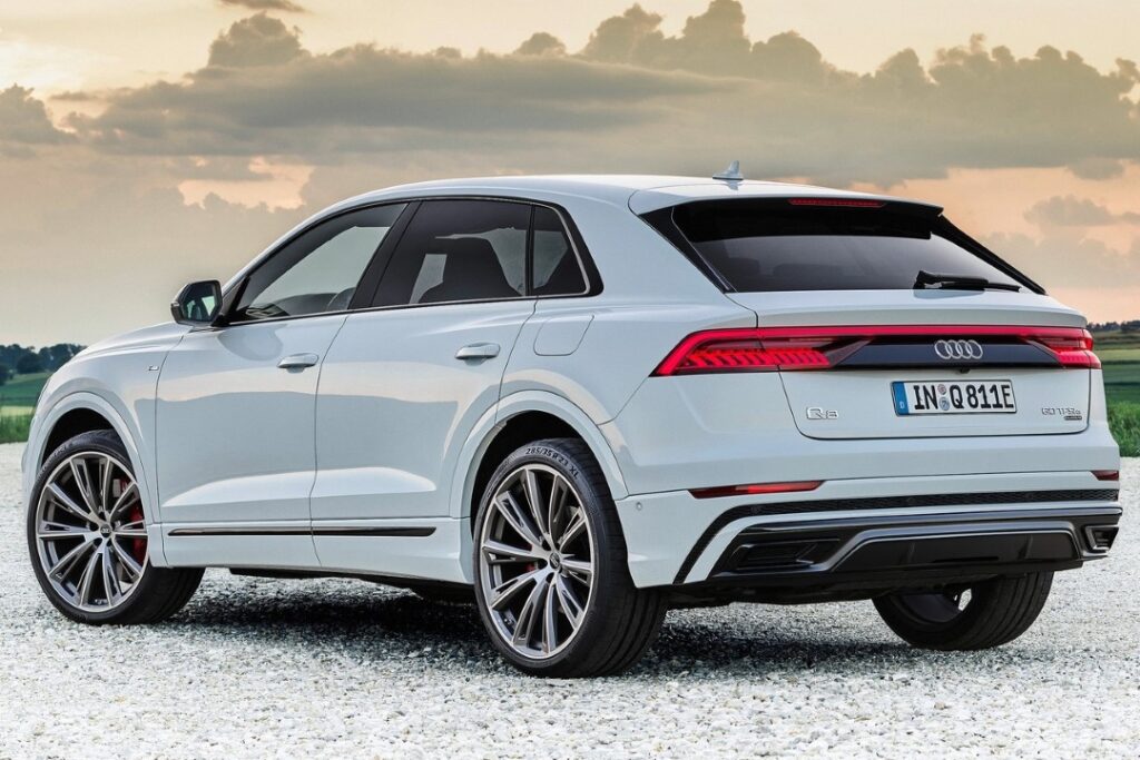 Audi-Q8